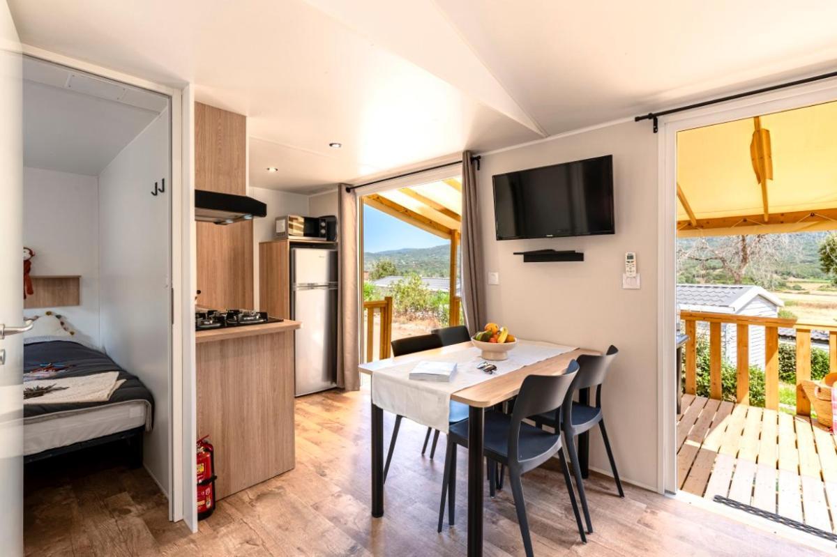 אולמטו Camping Maeva Escapades Colomba מראה חיצוני תמונה